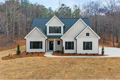 177 West Lake Boulevard, Carrollton, GA 30116 - Photo 1
