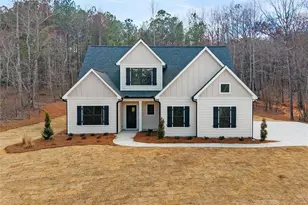 177 W Lake Blvd, Carrollton, GA 30116 - Photo 1