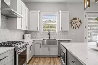 879 Samples Lane NW, Atlanta, GA 30318 - Photo 14