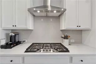 3924 Danube Ln, Atlanta, GA 30339 - Photo 8