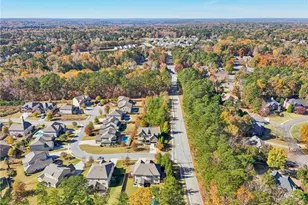 826 Omaha Place., Kennesaw, GA 30152 - Photo 82