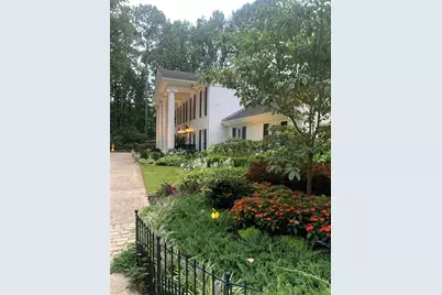 1700 Chartwell Trace, Stone Mountain, GA 30087 - Photo 2