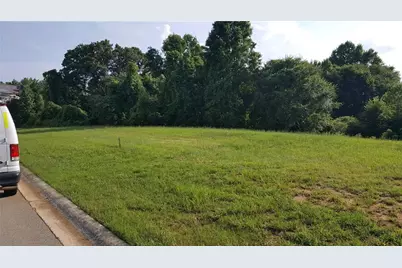 5612 Meadow View Drive, Jefferson, GA 30549 - Photo 2