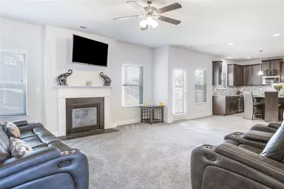 3819 Village Crossing Lane, Ellenwood, GA 30294 - Photo 10