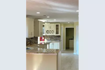 1276 Huntington Place Circle, Lithonia, GA 30058 - Photo 10