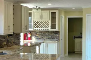 1276 Huntington Pl Cir, Lithonia, GA 30058 - Photo 10