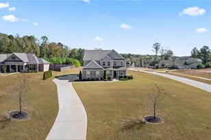 76 Hodges St, Newnan, GA 30263 - Photo 2