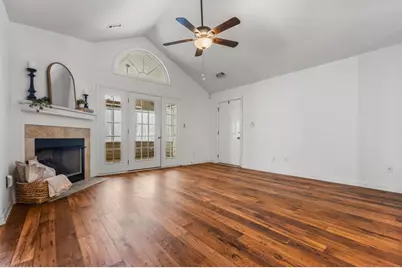 1927 Kolb Farm Circle SW, Marietta, GA 30008 - Photo 10