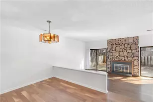 1000 Country Ct, Lawrenceville, GA 30044 - Photo 6