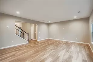 114 Greenbrier Way, Canton, GA 30114 - Photo 4