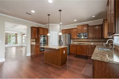 6639 Trail Side Drive, Flowery Branch, GA 30542 - Photo 10