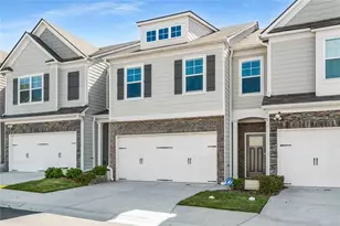 7624 Squire Ct, Fairburn, GA 30213 - Photo 2