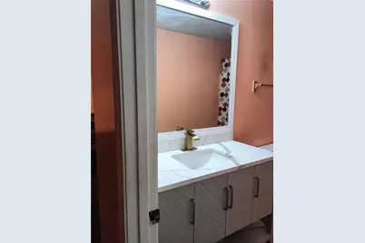 220 Daileys Plantation Drive, McDonough, GA 30253 - Photo 6