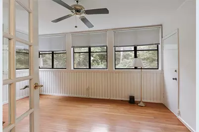 158 Maribeau Square NW, Atlanta, GA 30327 - Photo 12