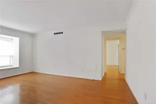 158 Maribeau Square NW, Atlanta, GA 30327 - Photo 6