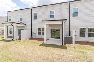 1452 Villageside Ct, Lawrenceville, GA 30043 - Photo 18