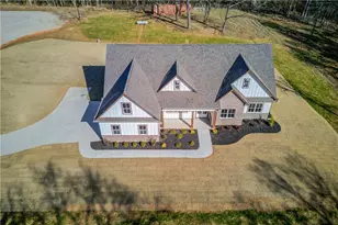 30 River Overlook Wy, Jefferson, GA 30549 - Photo 1