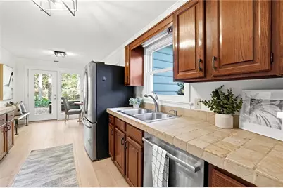 4314 Keheley Lake Court NE, Marietta, GA 30066 - Photo 12