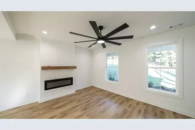 110 Mulberry Lane SE, Lindale, GA 30147 - Photo 10