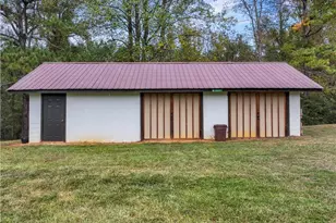 491 Queen Rd, Gillsville, GA 30543 - Photo 54