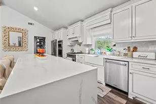 491 Queen Rd, Gillsville, GA 30543 - Photo 8