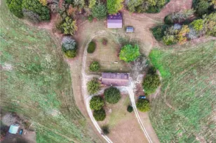 491 Queen Rd, Gillsville, GA 30543 - Photo 40