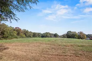 491 Queen Rd, Gillsville, GA 30543 - Photo 60