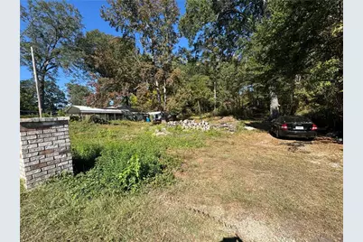 13 Robin Road, Austell, GA 30168 - Photo 2