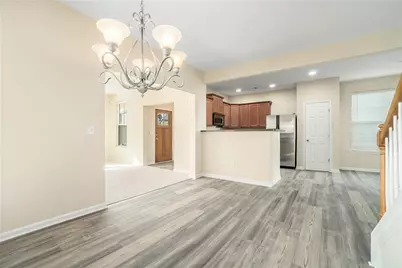 1821 Laurel Green Way, Atlanta, GA 30344 - Photo 8