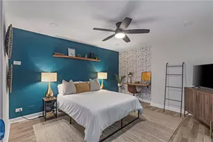 300 W Peachtree Street NE, Atlanta, GA 30308 - Photo 12