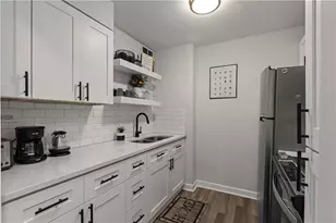 300 W Peachtree Street NE, Atlanta, GA 30308 - Photo 10