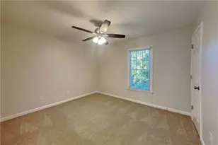 2252 Ashley Falls Ln, Suwanee, GA 30024 - Photo 14