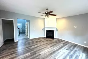 5496 Village Trace, Union City, GA 30291 - Photo 4