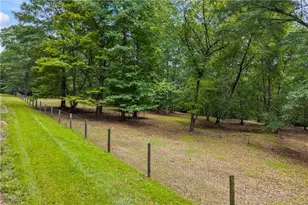 659 Hood Rd, Newnan, GA 30263 - Photo 120