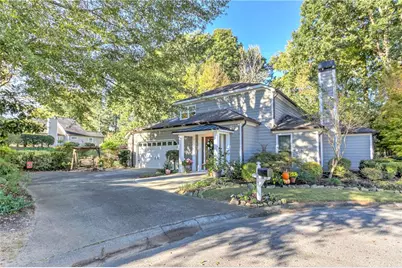 235 Ashleigh Terrace, Marietta, GA 30062 - Photo 2