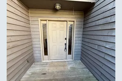 461 Saint Simons Cove, Lawrenceville, GA 30044 - Photo 2