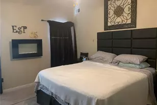 200 Syracuse Ln, Covington, GA 30016 - Photo 10