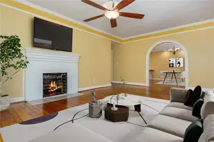 805 Holmes St NW, Atlanta, GA 30318 - Photo 6