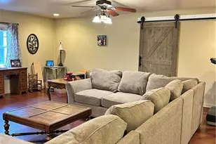 159 Old Park Rd, Lavonia, GA 30553 - Photo 14