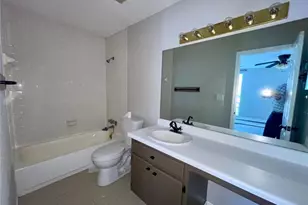 1079 Riverbend Club Dr SE, Atlanta, GA 30339 - Photo 18