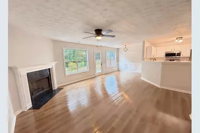 607 Shadow Valley Court, Lithonia, GA 30058 - Photo 10