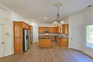 195 Beracah Walk SW, Atlanta, GA 30331 - Photo 12