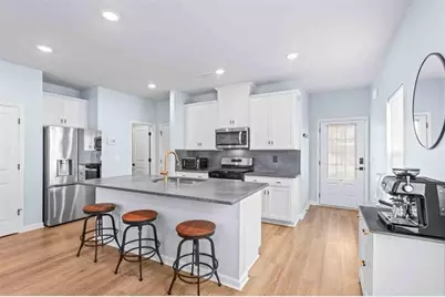 3615 Shore Wood Avenue, Lawrenceville, GA 30044 - Photo 10