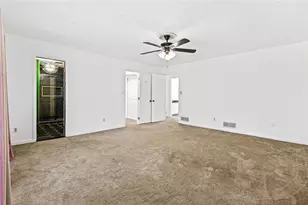 2504 Amalfi Dr NW, Conyers, GA 30012 - Photo 18