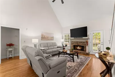 7120 Creek Ridge Drive, Gainesville, GA 30506 - Photo 8