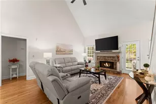 7120 Creek Ridge Dr, Gainesville, GA 30506 - Photo 8