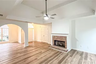 479 Crosshaven Way, McDonough, GA 30253 - Photo 4