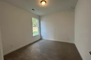 195 Annie Ln, Statham, GA 30666 - Photo 8