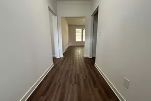 195 Annie Ln, Statham, GA 30666 - Photo 2