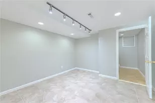 7680 Jett Ferry Rd, Atlanta, GA 30350 - Photo 62